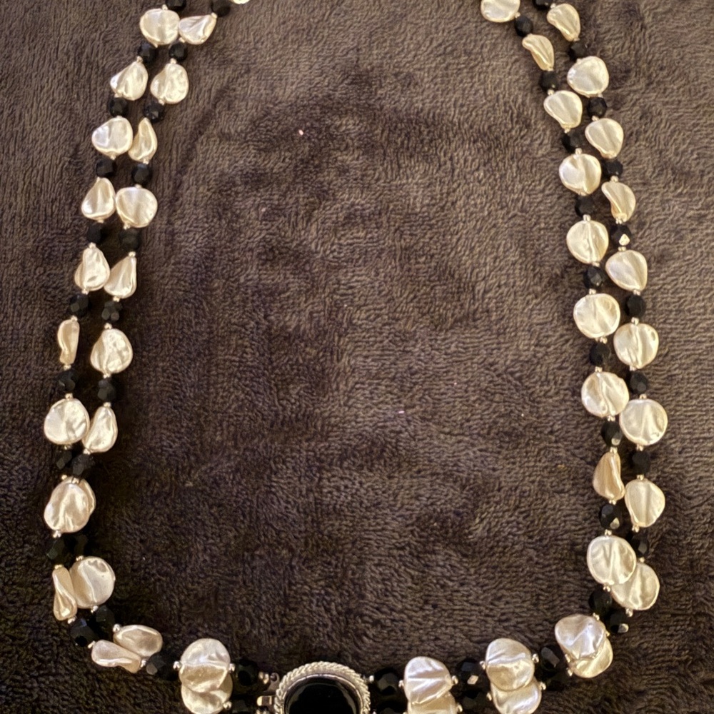 Unique Vintage Lucite Pearl-Like Beads and Black Bead Necklace with pendant